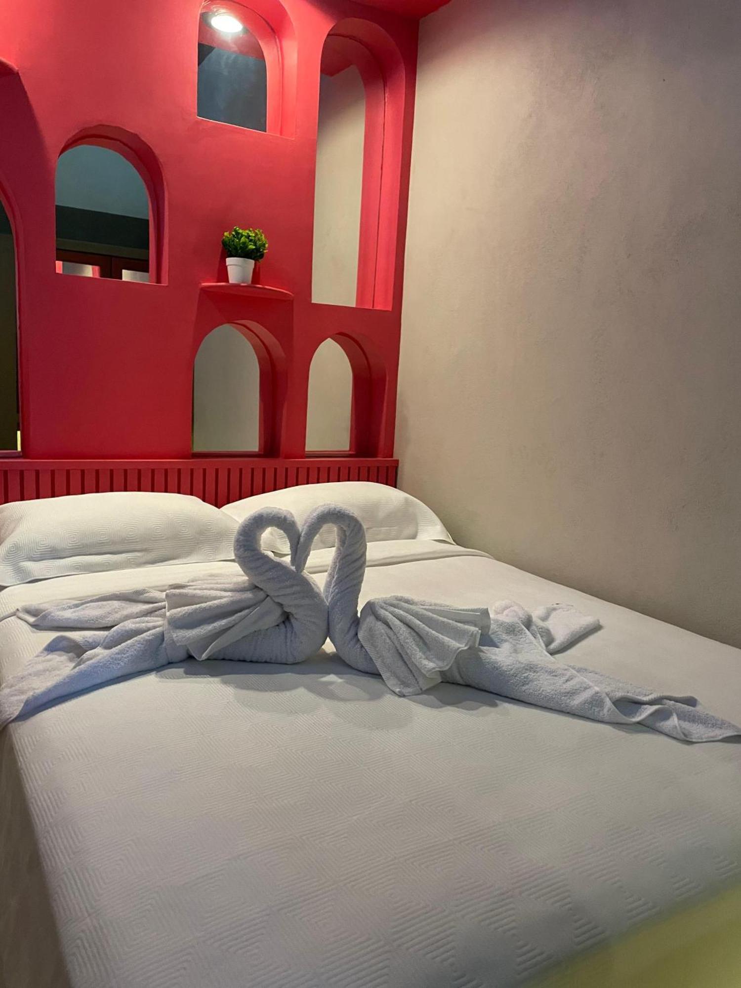 Hostal Poquito A Poquito Valladolid  Dış mekan fotoğraf