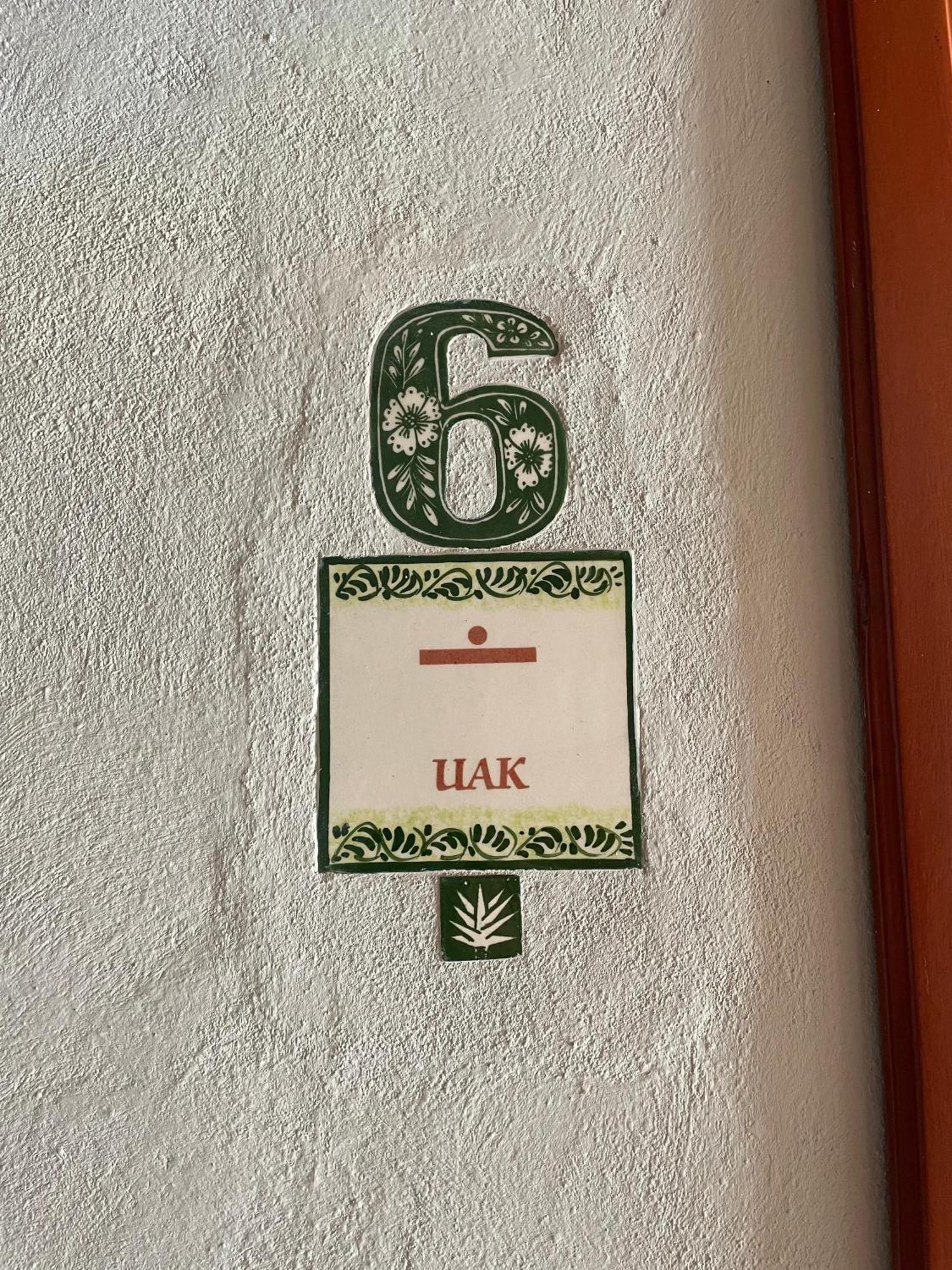 Hostal Poquito A Poquito Valladolid  Dış mekan fotoğraf
