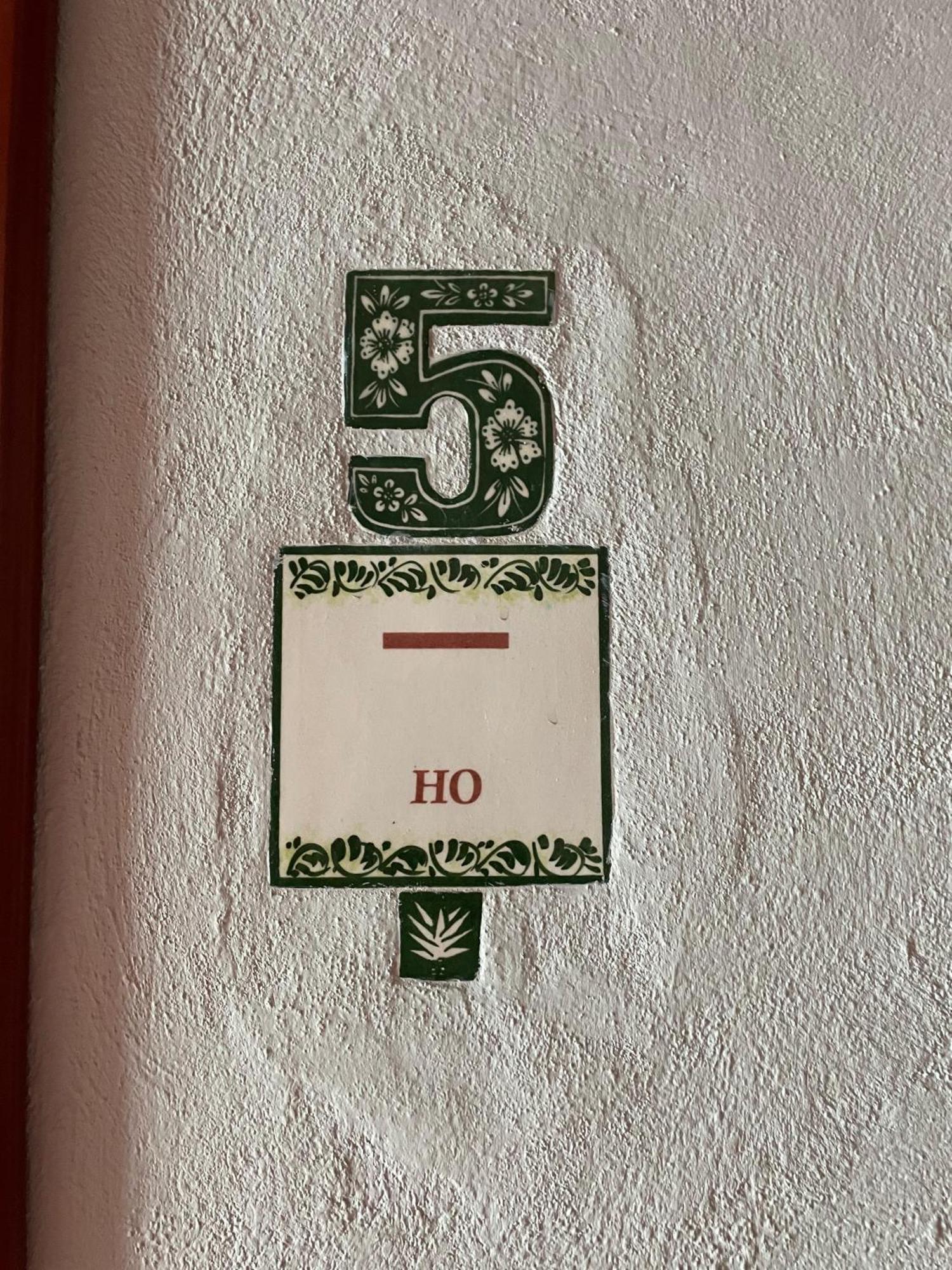 Hostal Poquito A Poquito Valladolid  Dış mekan fotoğraf
