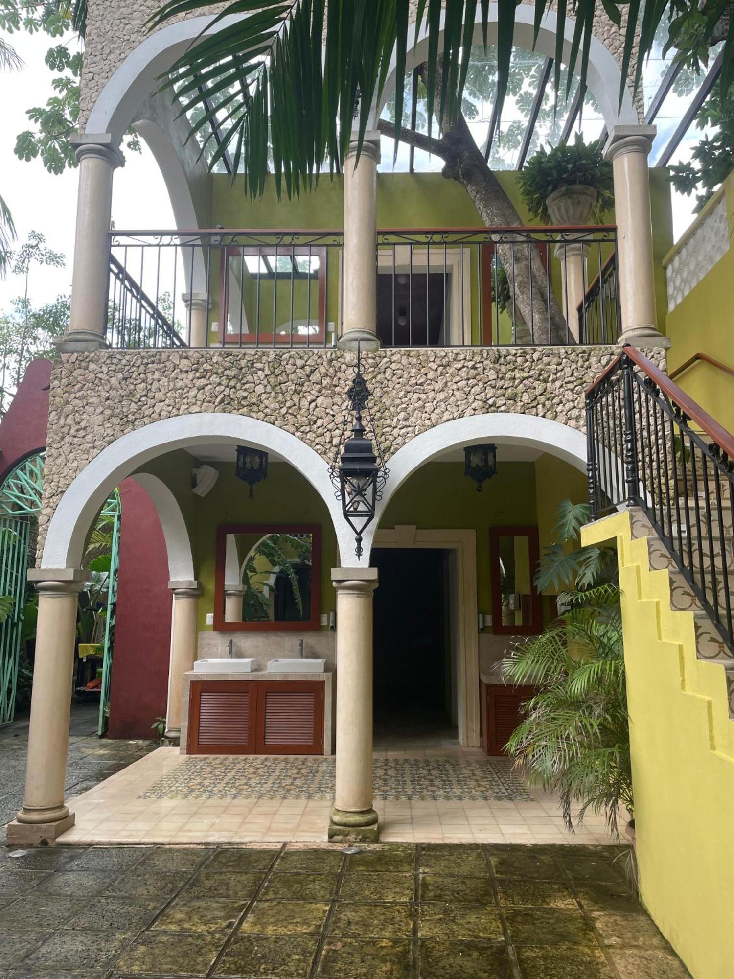 Hostal Poquito A Poquito Valladolid  Dış mekan fotoğraf